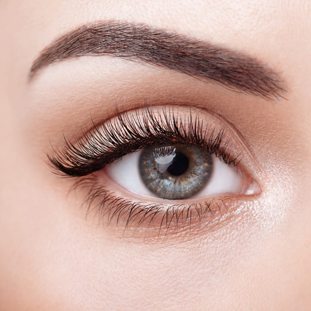 eyelash extension